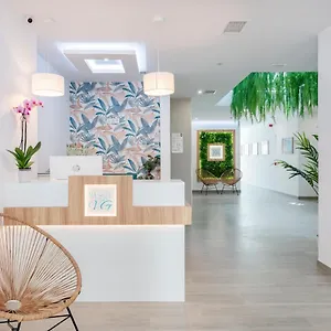 Vg Boutique , Nerja Spanien